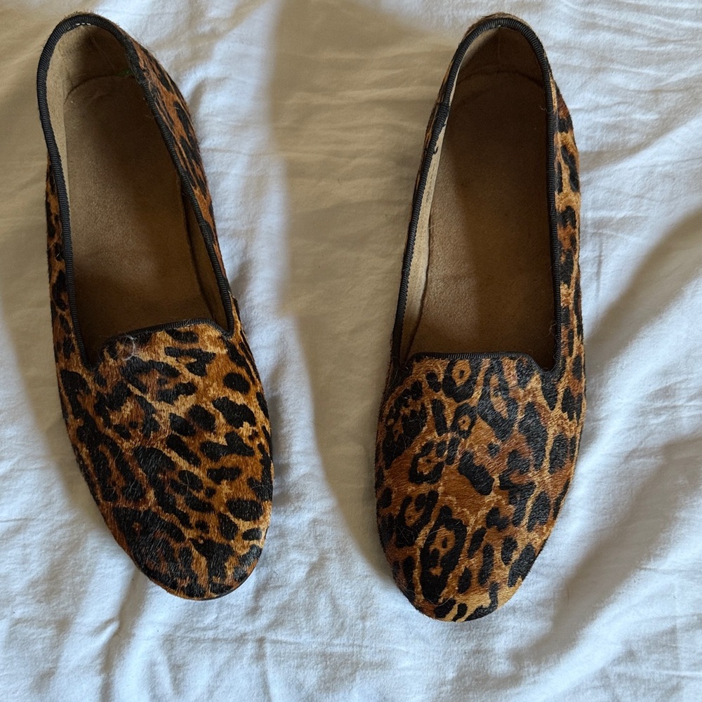 AEROSOLES Leopard Print Flats